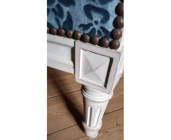 Blue velvet armchair in louis XVI style
