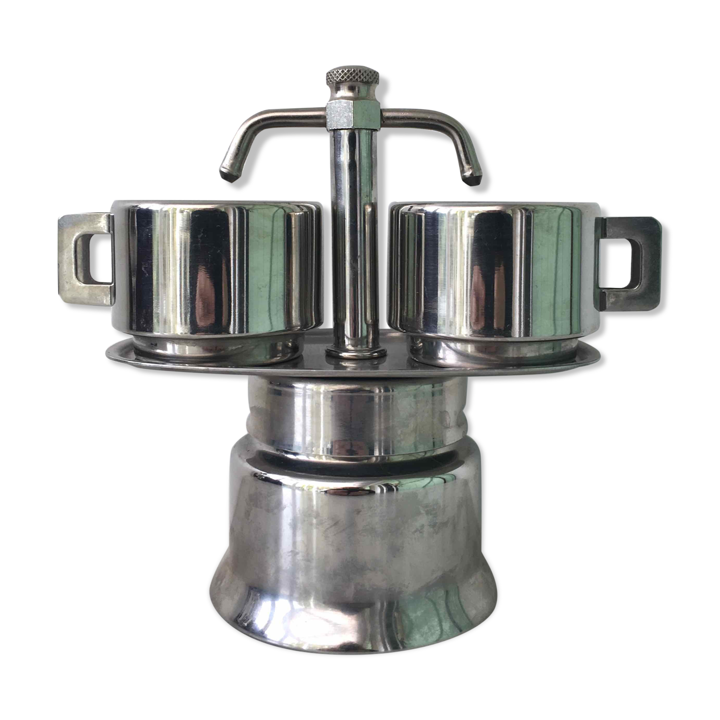 Cafetière italienne et tasses en inox