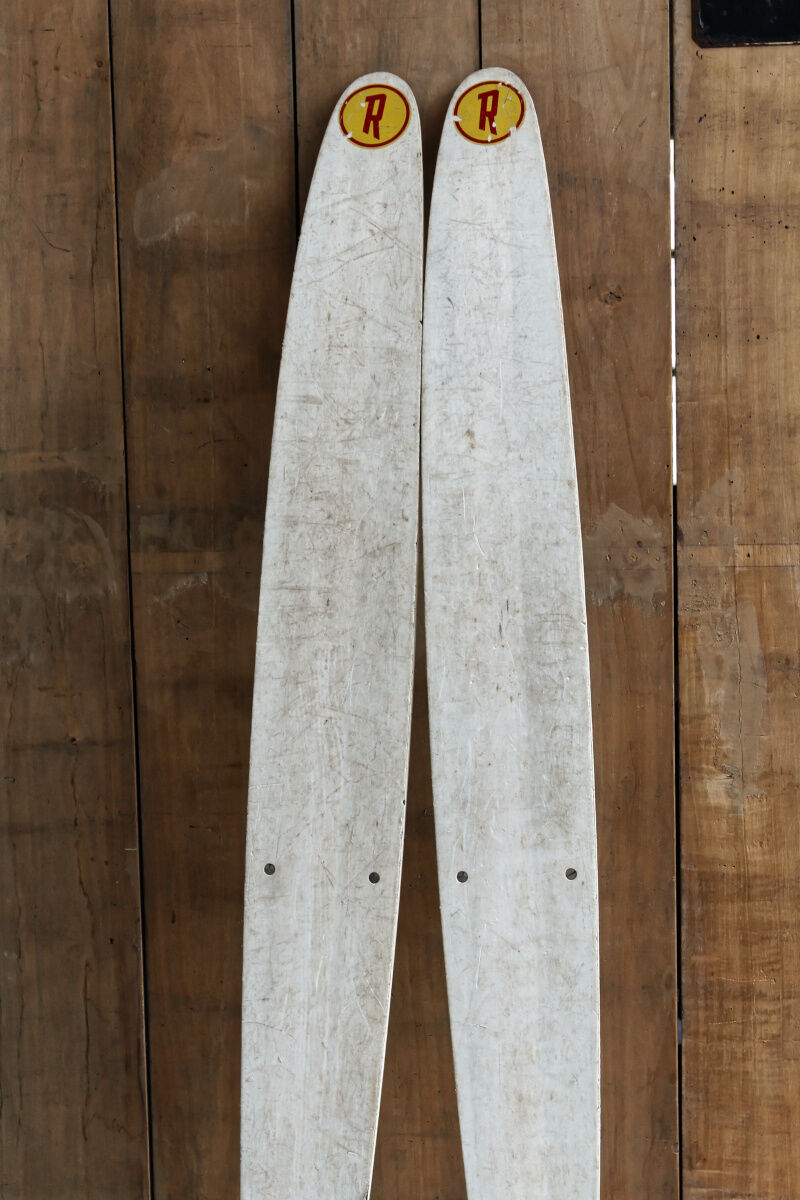 Paire de skis nautiques reflex, 1969