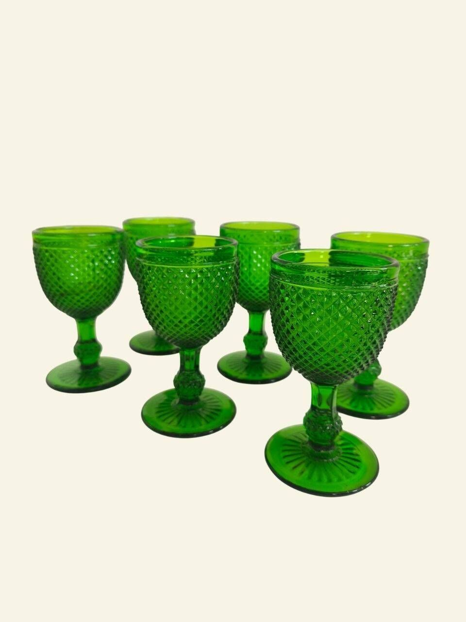 Six green glass wine glasses, Marinha Grande (IVIMA), diamond point.