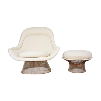 Easy Chair and its Ottoman by Warren Platner Edition Knoll International, dating from the 60s.
