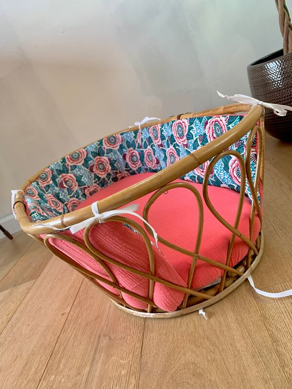 Couffin boucles en rotin sans anses