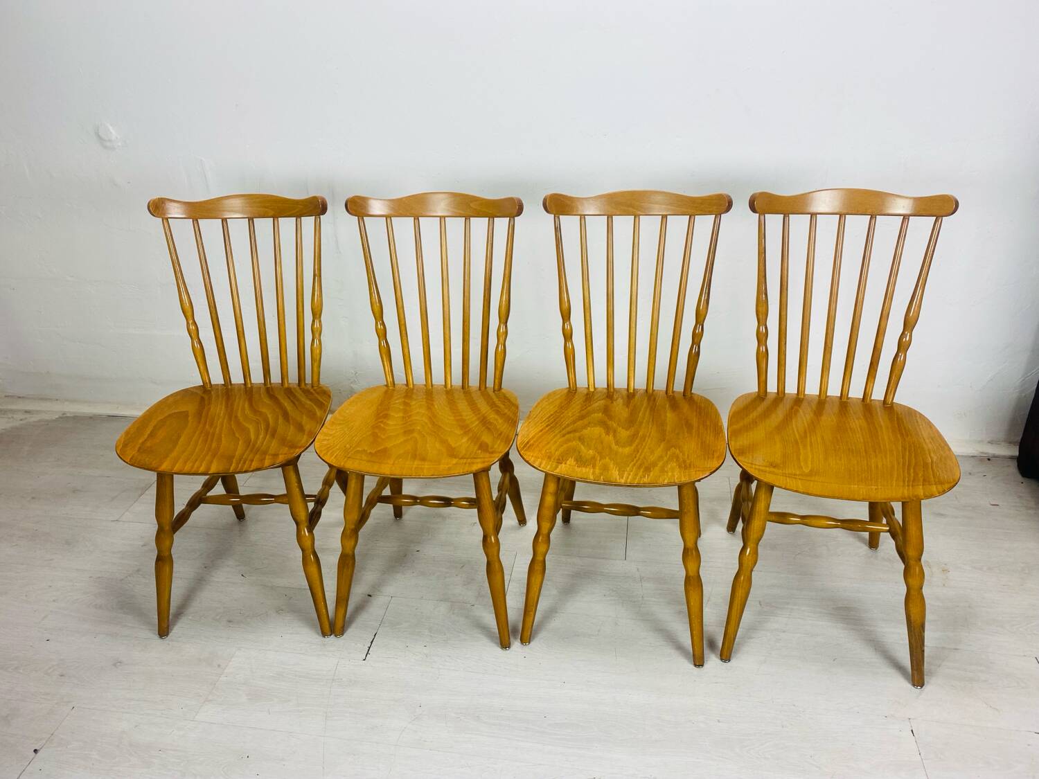 Bistro chair