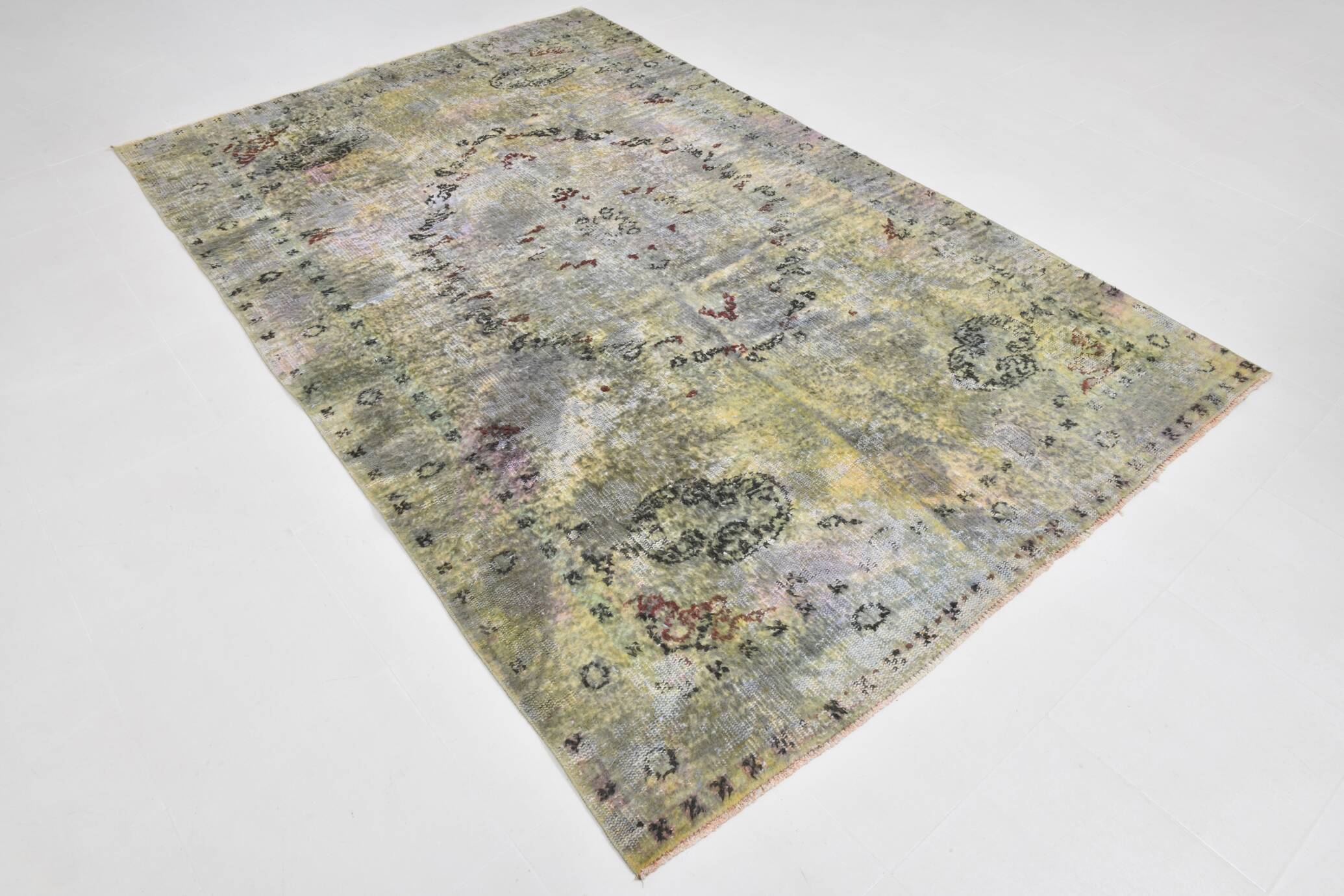 6x10 Faded Green Turkish Vintage Rug, 190x296Cm