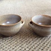 Set of 2 sandstone bowls