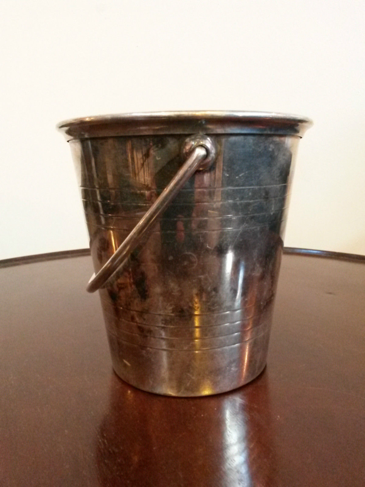 St medard silver metal ice bucket
