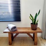 Banc vintage en bois, fabriqué artisanalement, style rustique