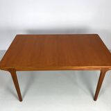 Teak table by McIntosh by T.Roberston from the 1960s.