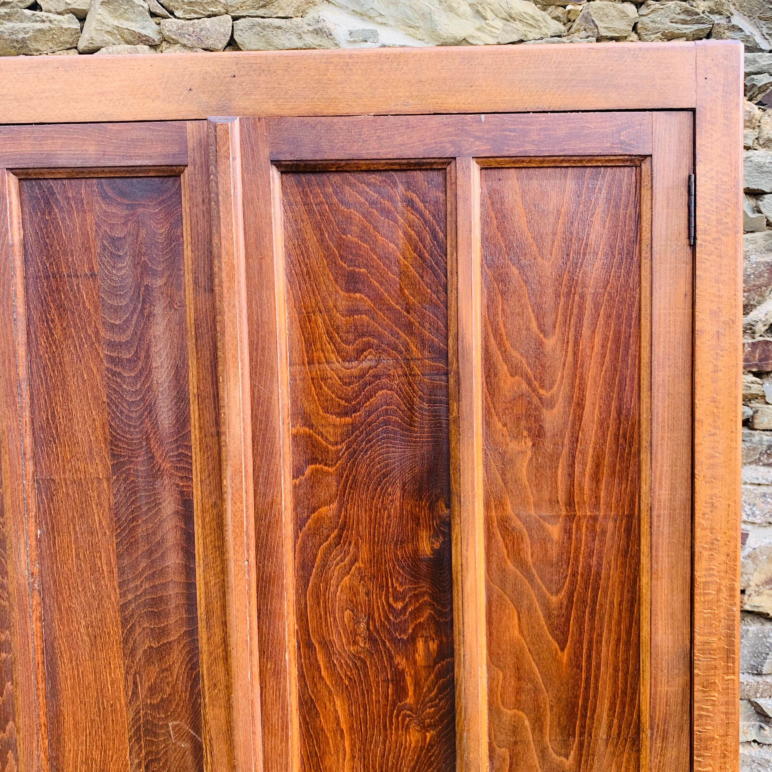 Brown Parisian wardrobe