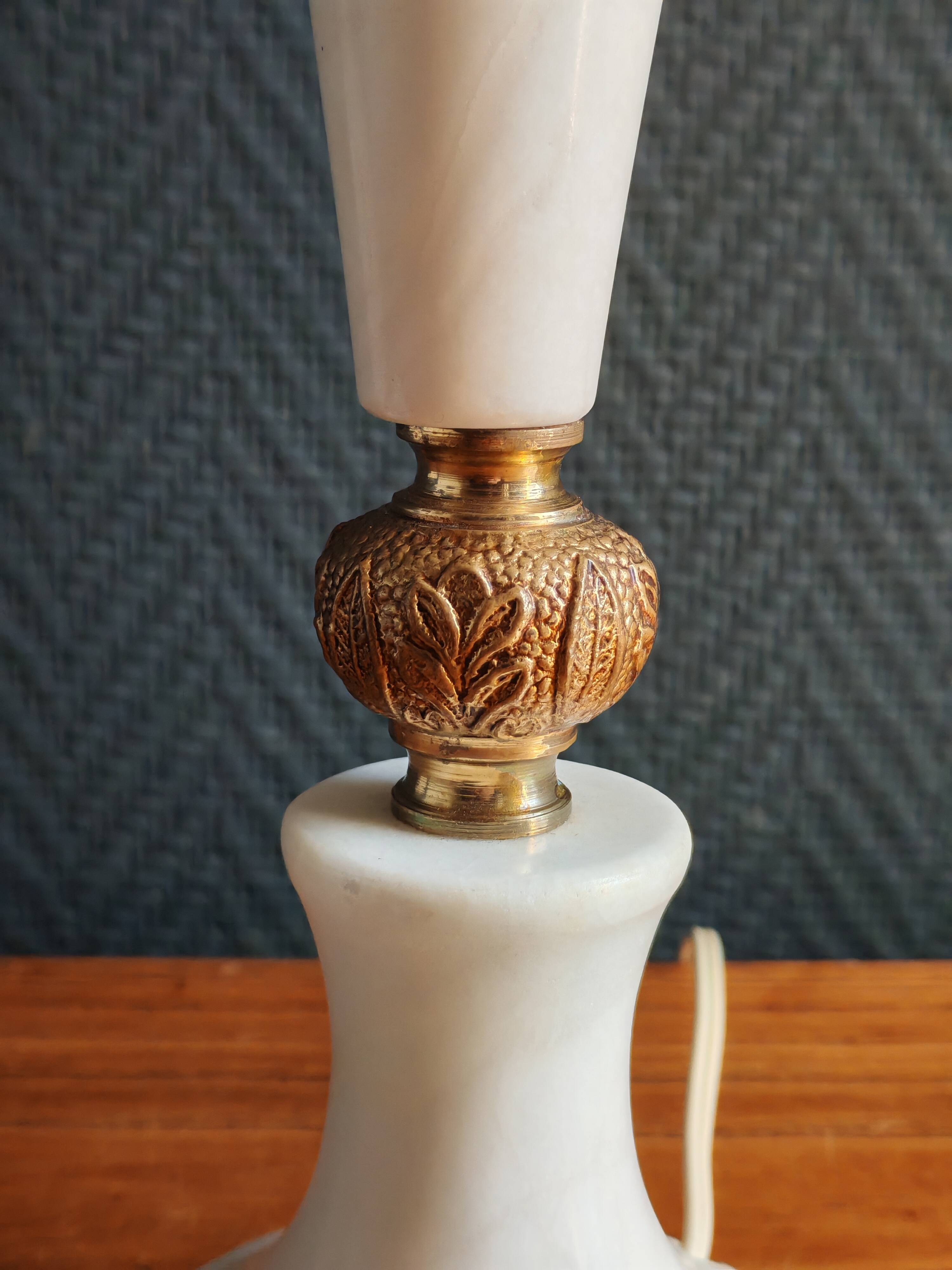 Vintage Table Lamp in White Marble and Brass