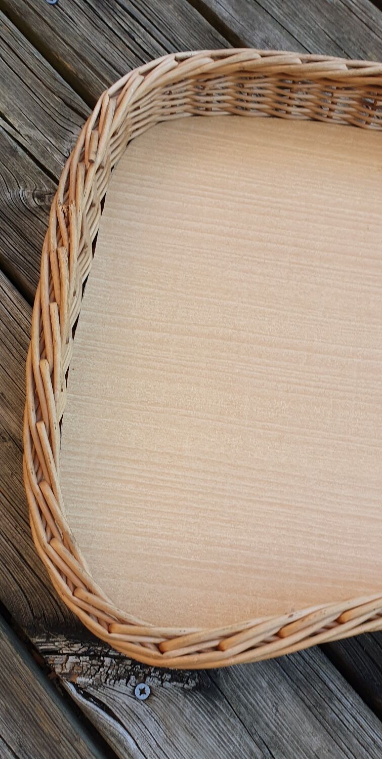 Vintage wicker top