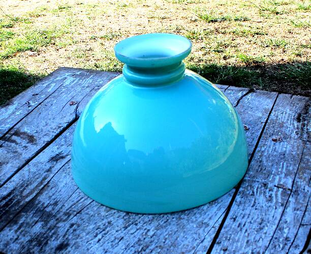 Replacement green opaline for Napoleon III chandelier