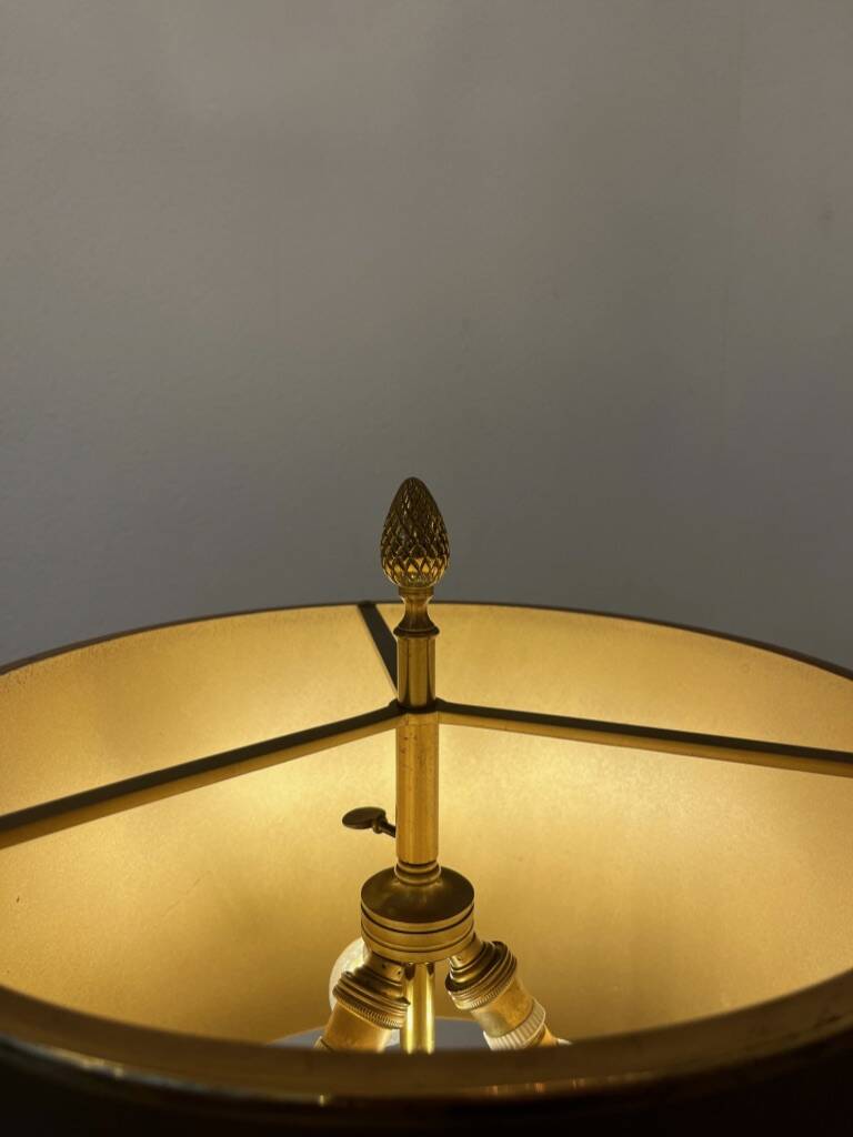 Lampe de table Bronze et Laiton Maison Charles modèle pommes de pin
