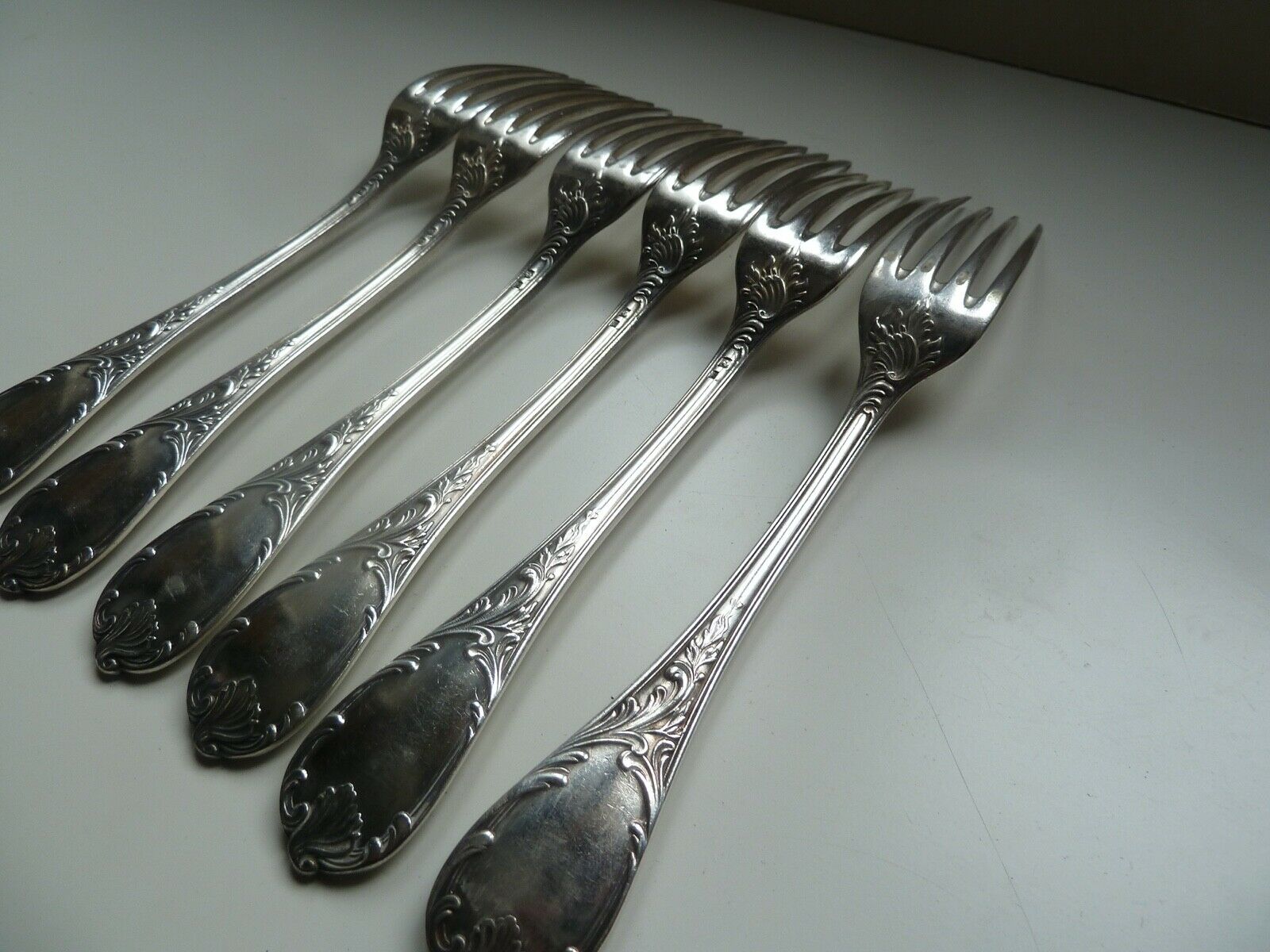 Lot 6 large Christofle forks