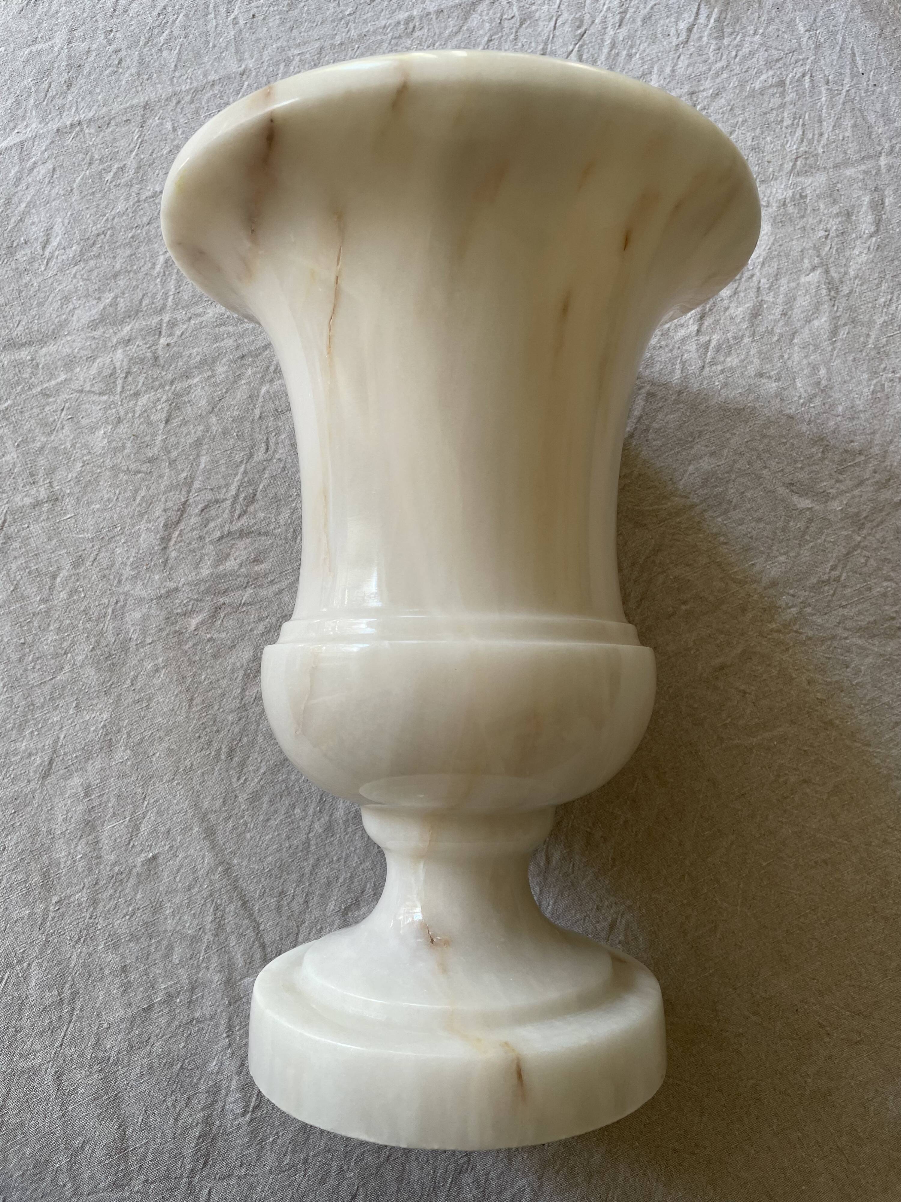 Medici vase in white marble