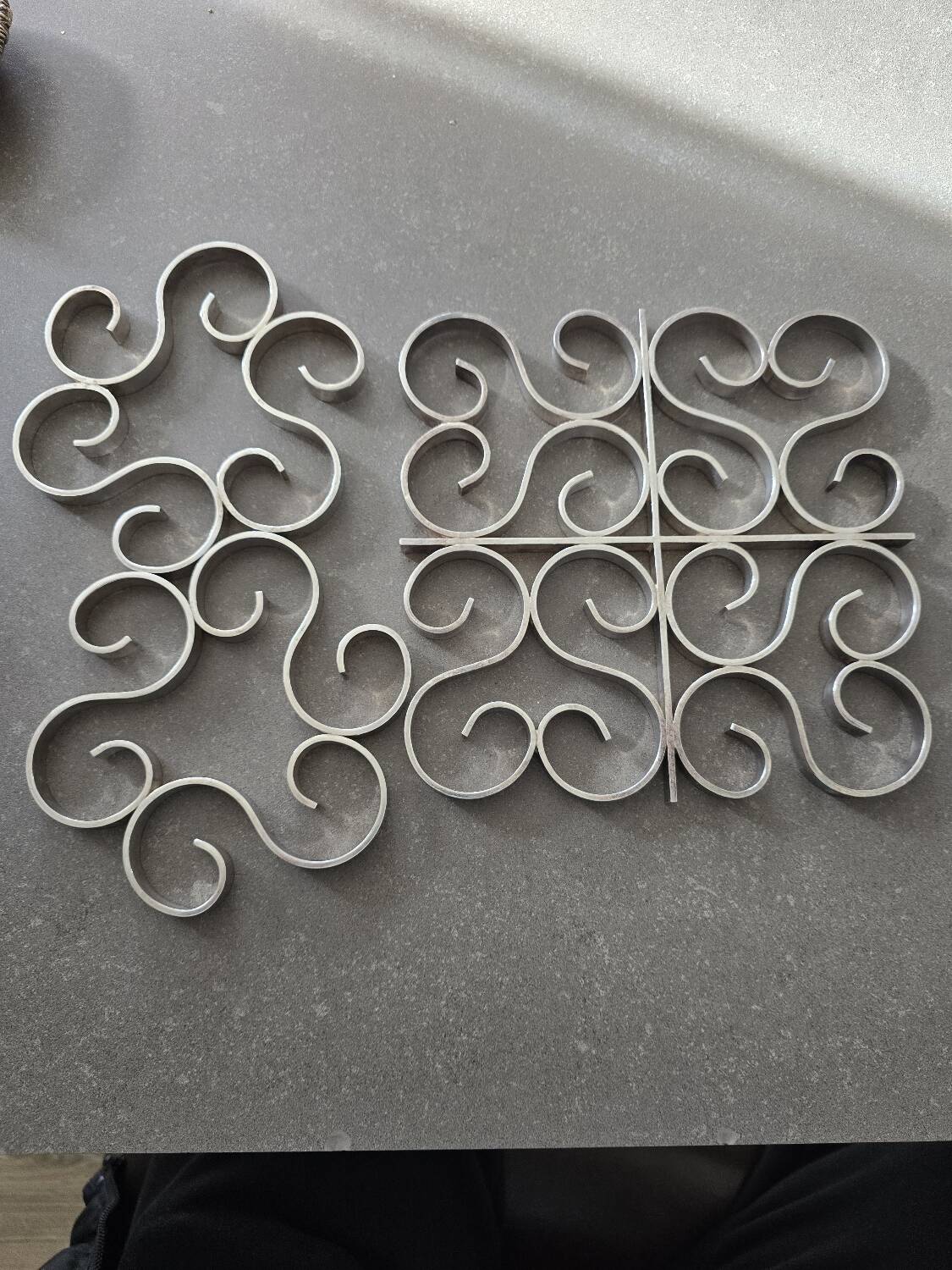 Christofle Gallia model silver-plated metal trivet