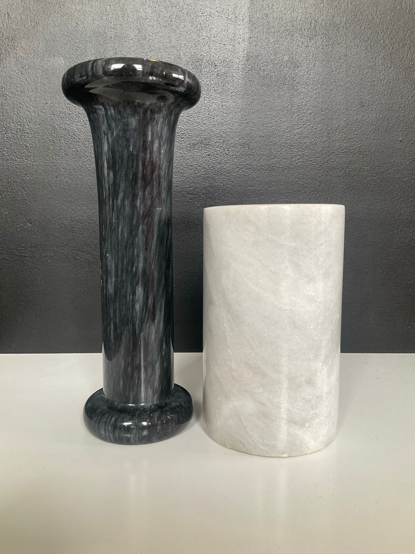 Duo de vases vintage en marbre