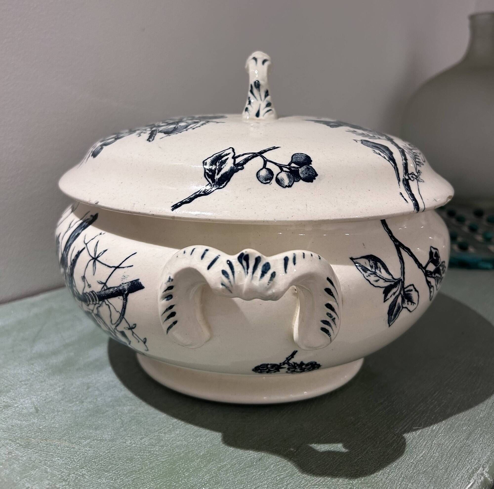 Antique soup tureen, late 19th century.
