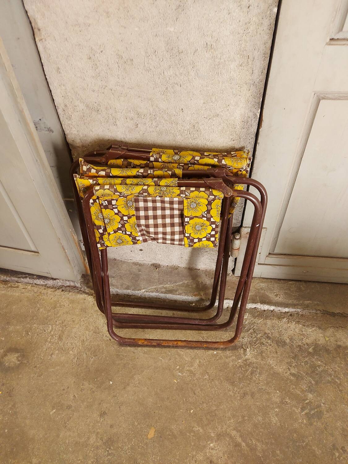 2 vintage folding camping chairs