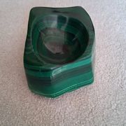 Vintage solid malachite block ashtray / Catch-all — Heavy geometric weighing 1.34 kg