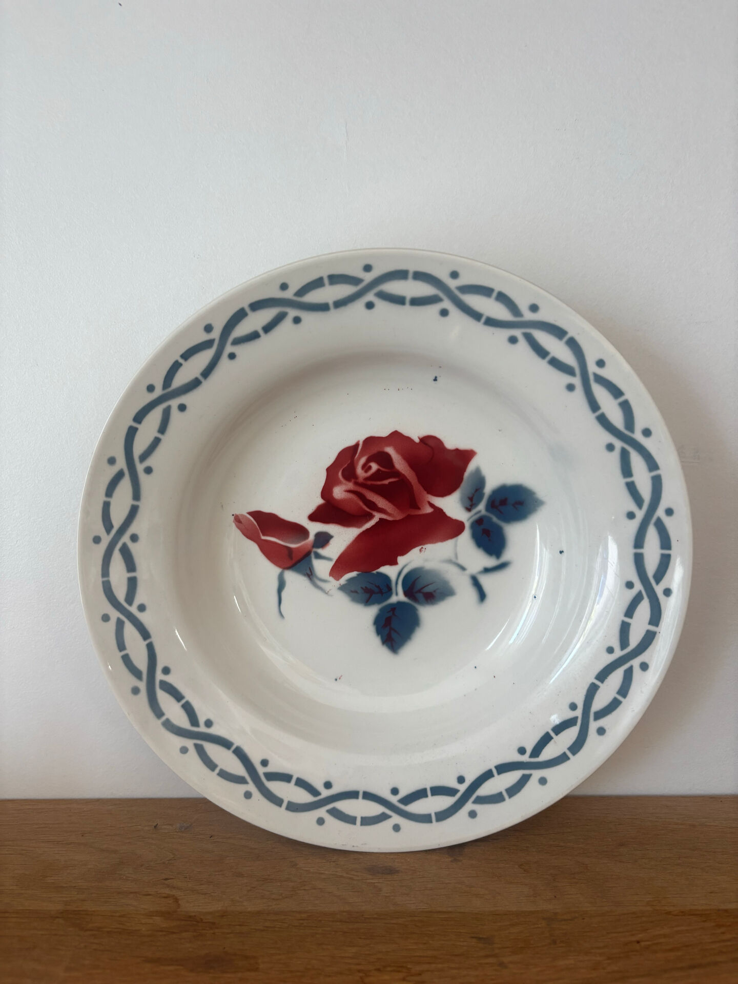 Set of two flat plates and two deep plates Digoin Janine.