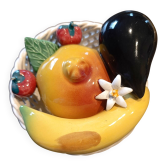 Ceramic fruit bowl