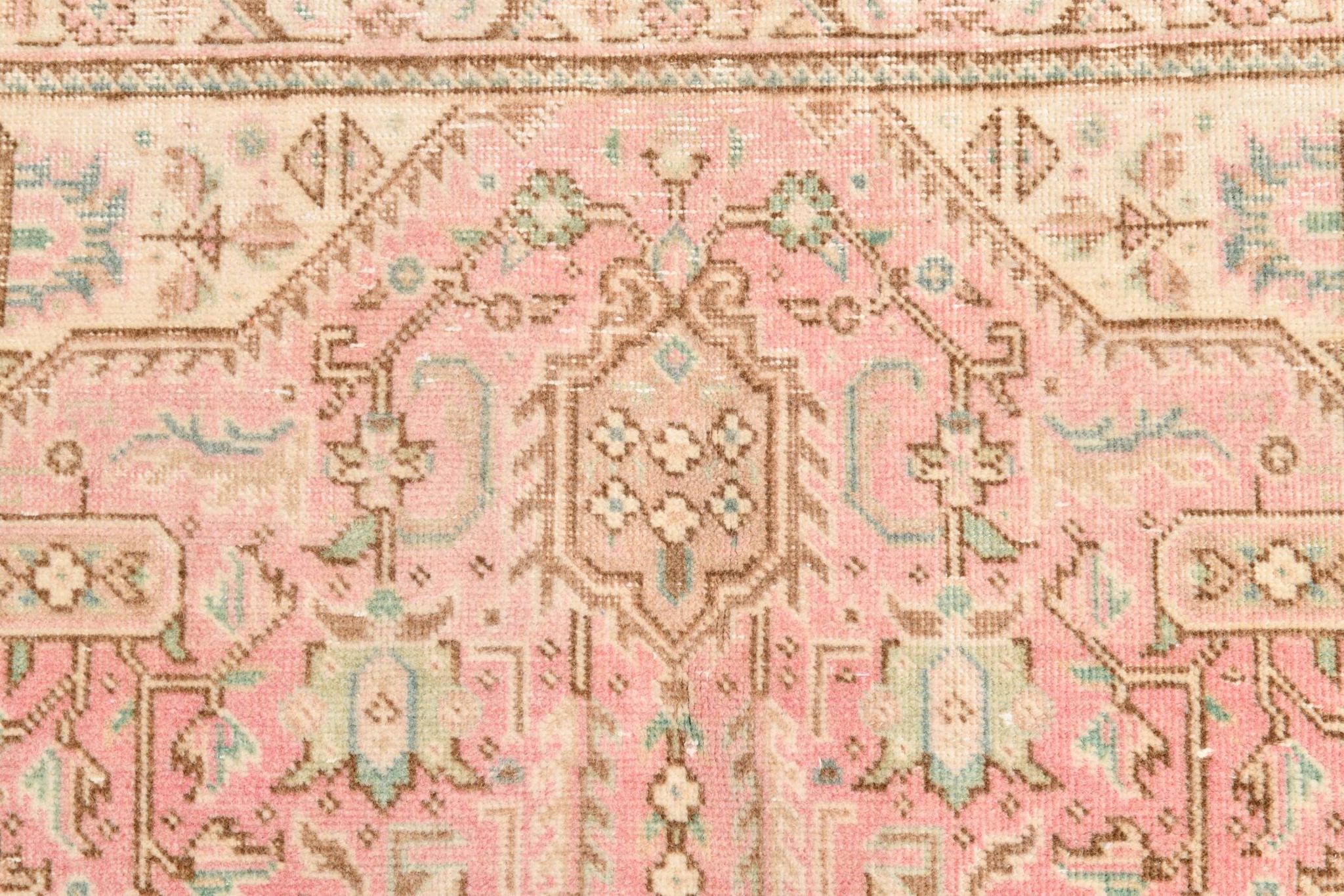 6x9 dusty pink wool persian rug 287x192cm