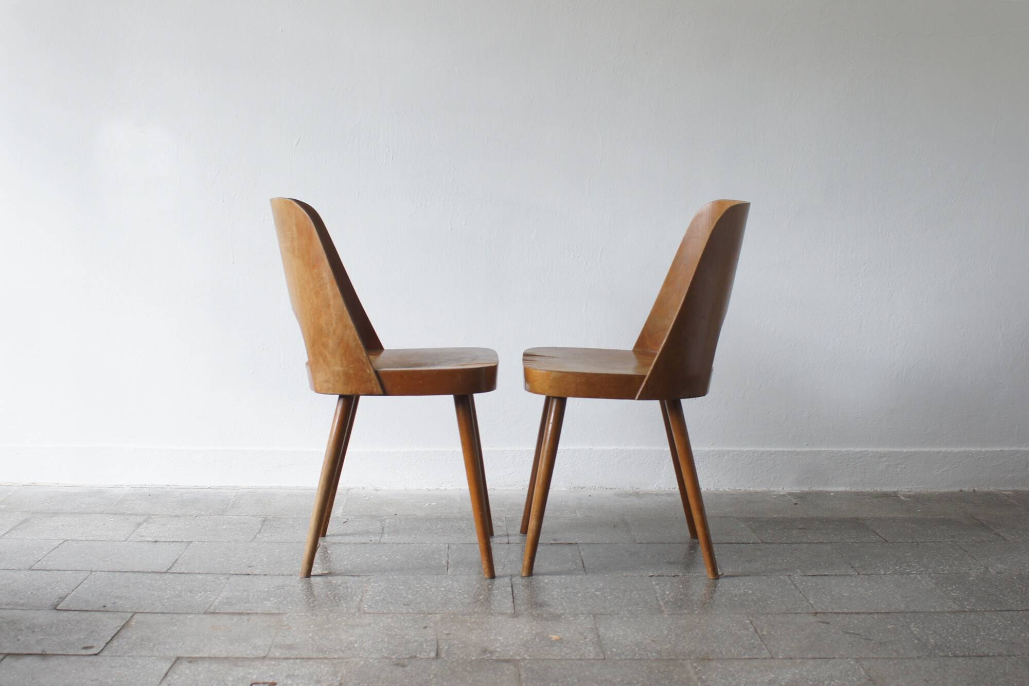 Non. 515 Chaises par Oswald Haerdtl pour Ton, 1955, Ensemble de 2