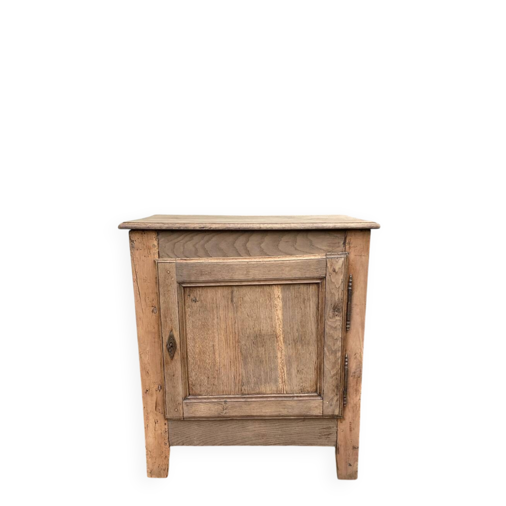 Antique wooden confit pot.