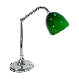 Chromr metal articulated desk lamp