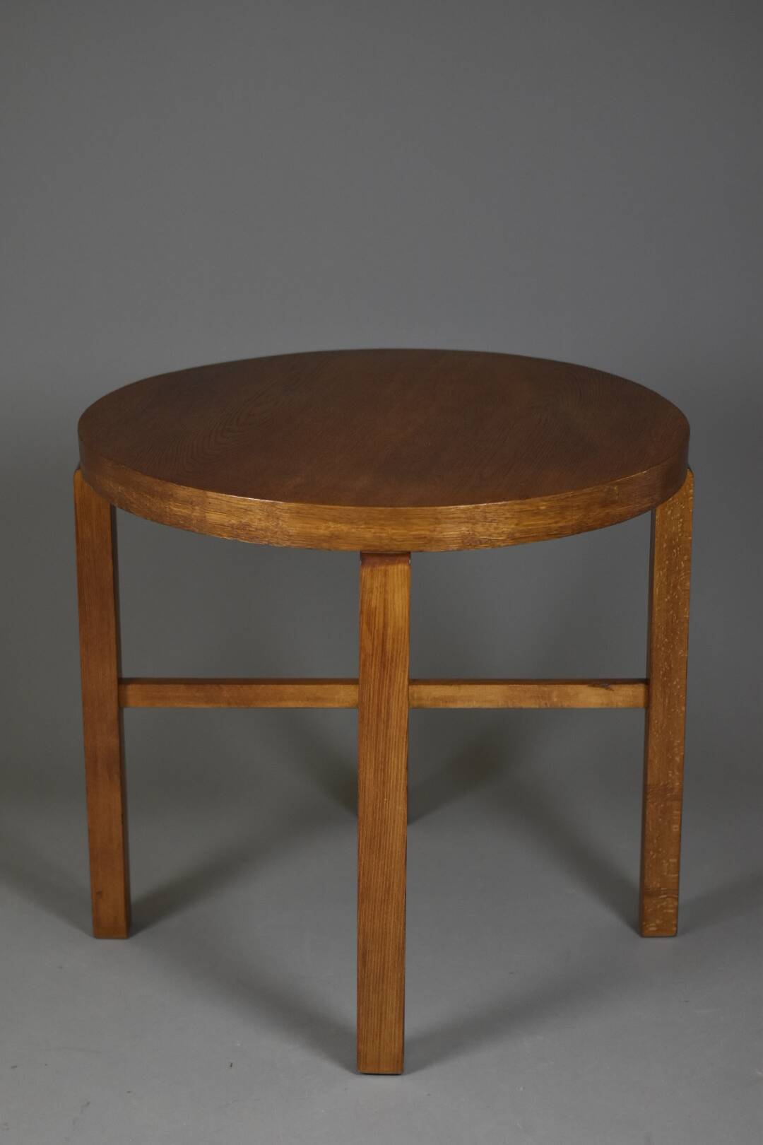 Table d'appoint en placage de chêne, années 1930, rénovée à la main, Art déco polonais