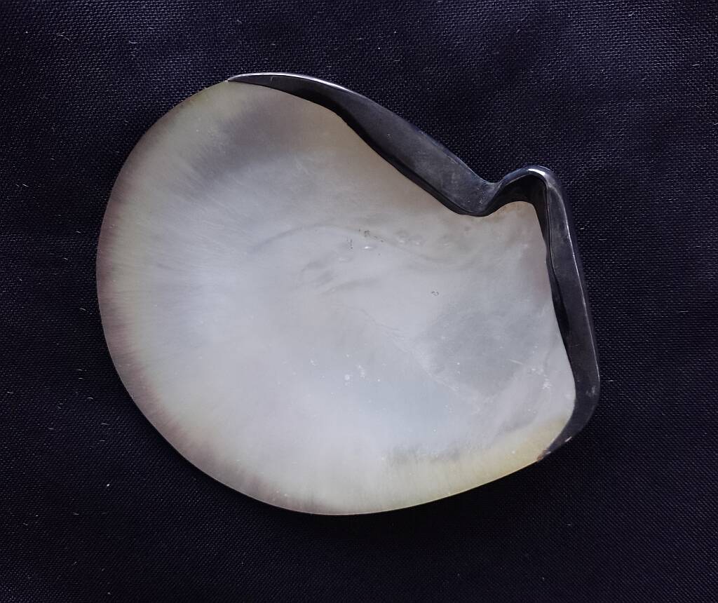 Caviar Dish Genuine Mother of Pearl Shell Knife & Teak Wood