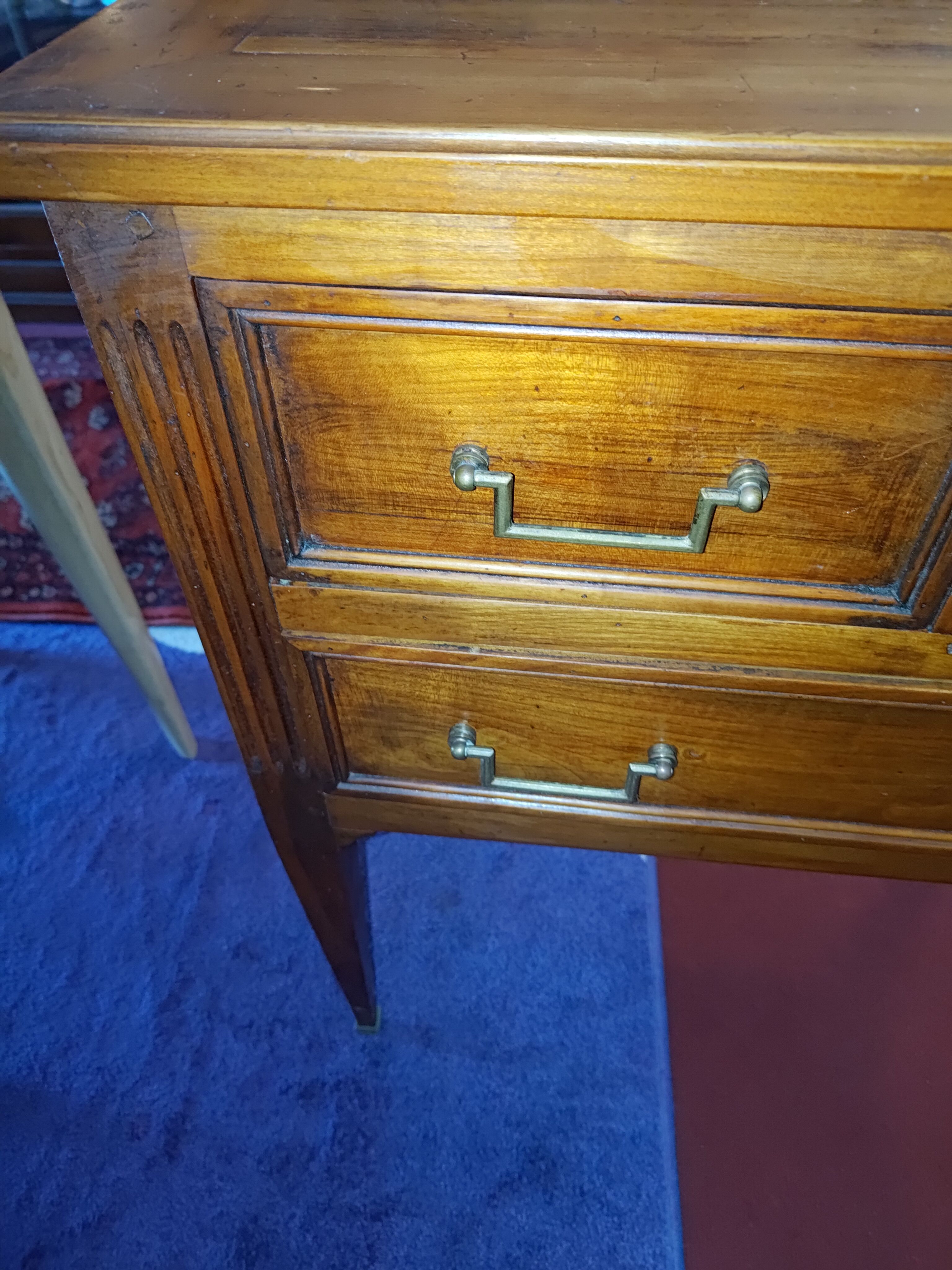 Louis XVI style jumping chest of drawers