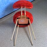 Chaise moumoute rouge