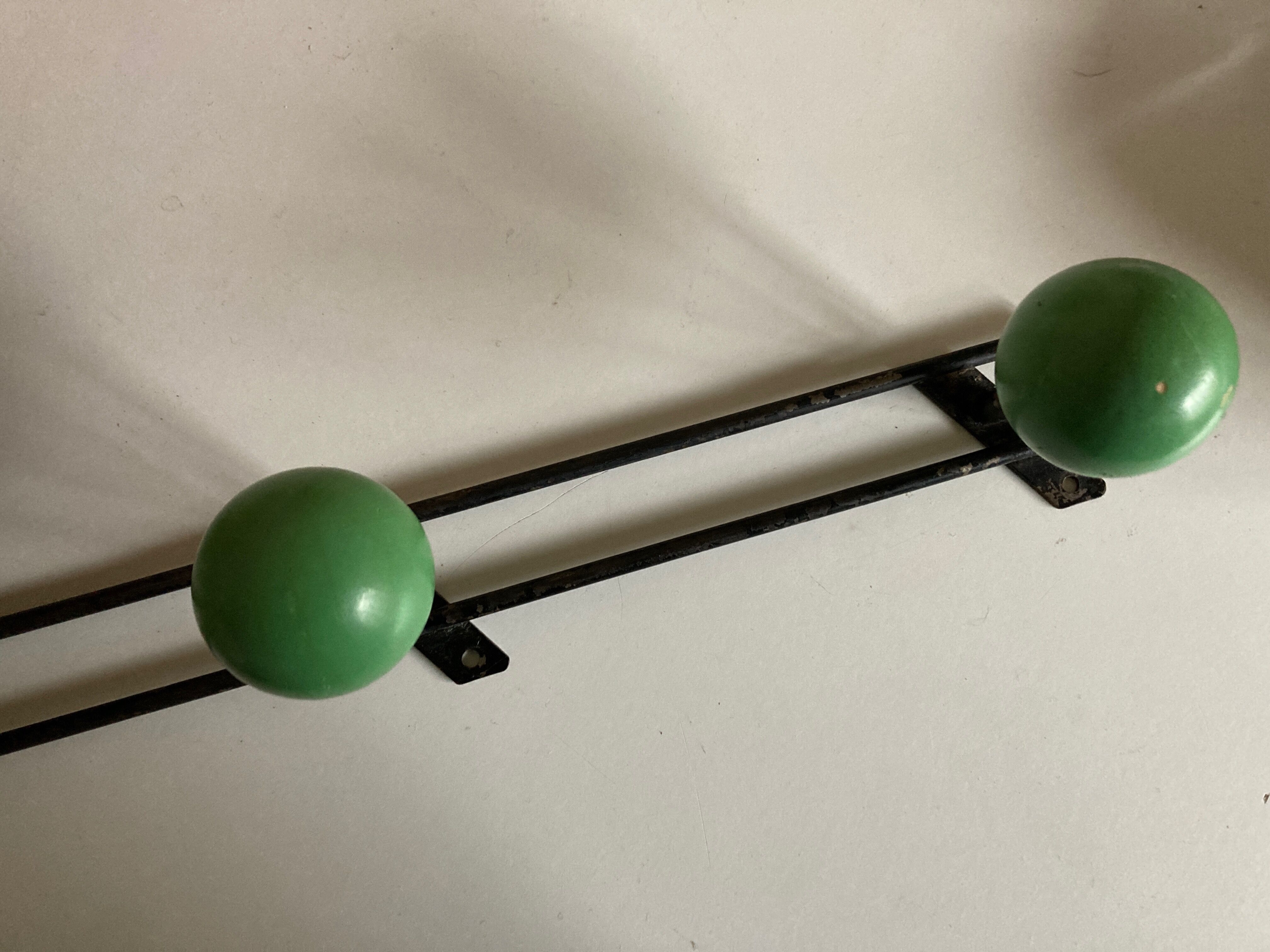 Product BHV Kids Patère 3 green wooden balls