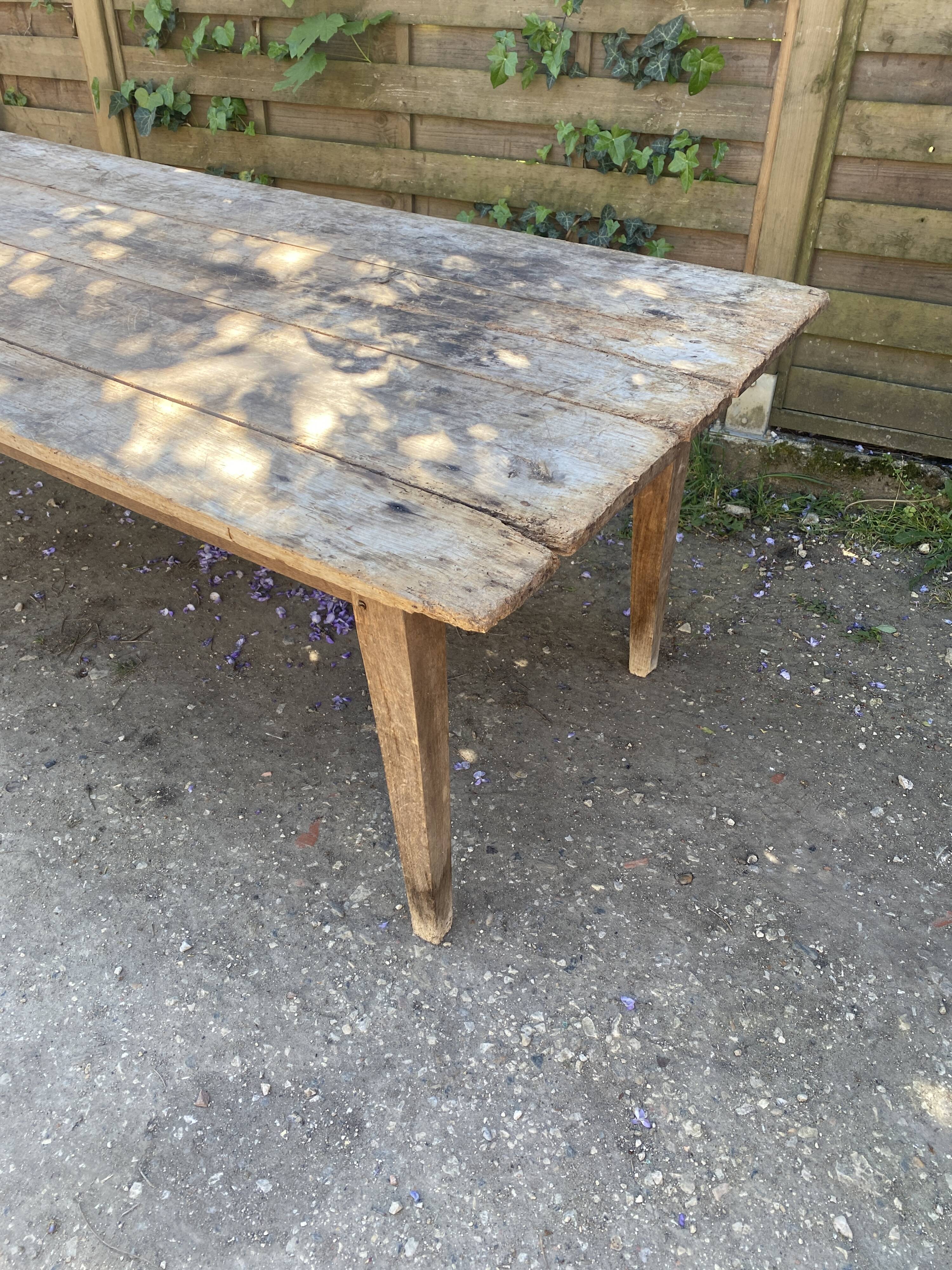 Table de ferme en chêne  à restaurer