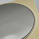 Miroir mural italien OVNI, plastique ivoire flexible, design vintage de l'ère spatiale,