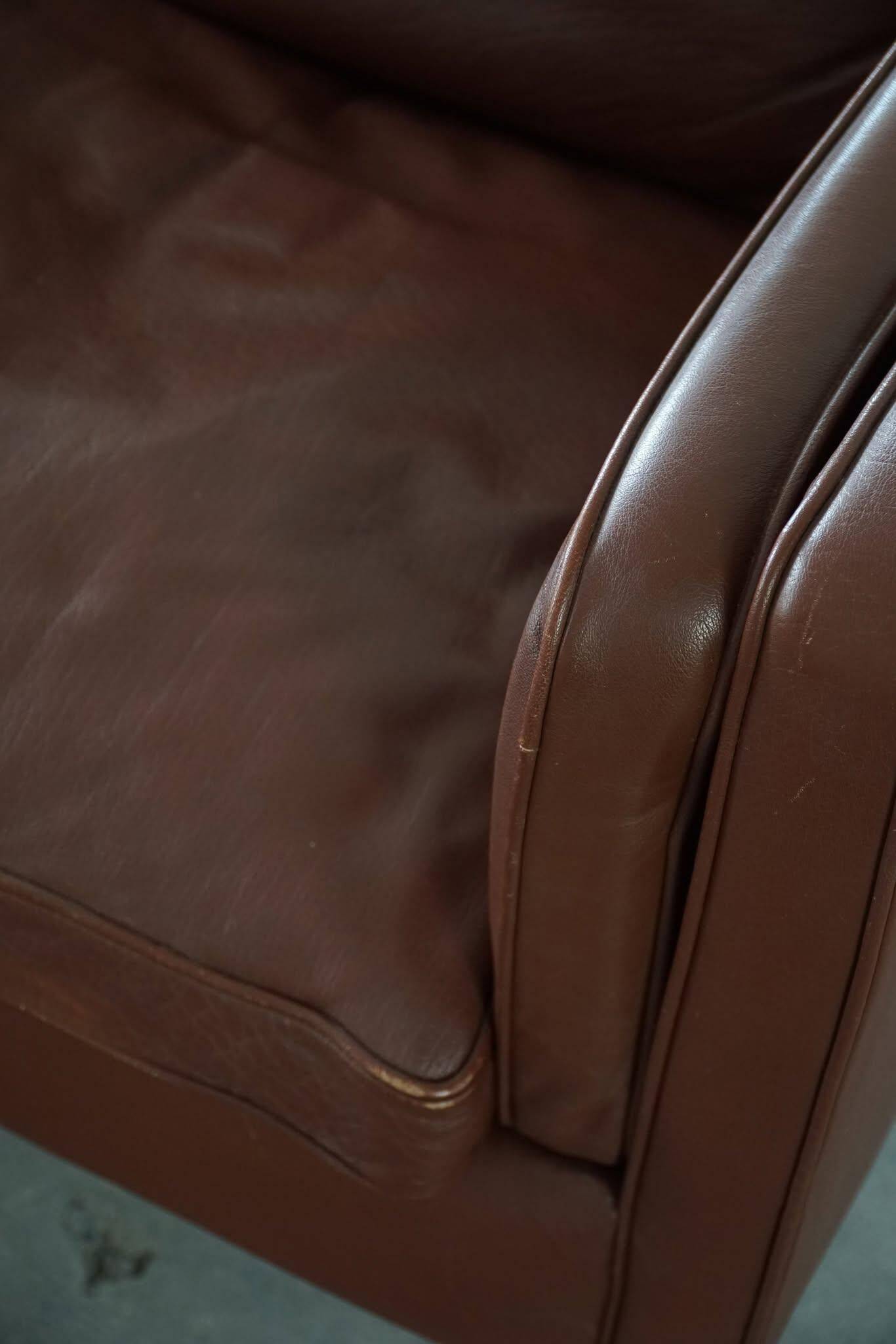 Stouby Møbelfabrik, 3-seater mid-century style sofa in brown leather, made in the 1970s.