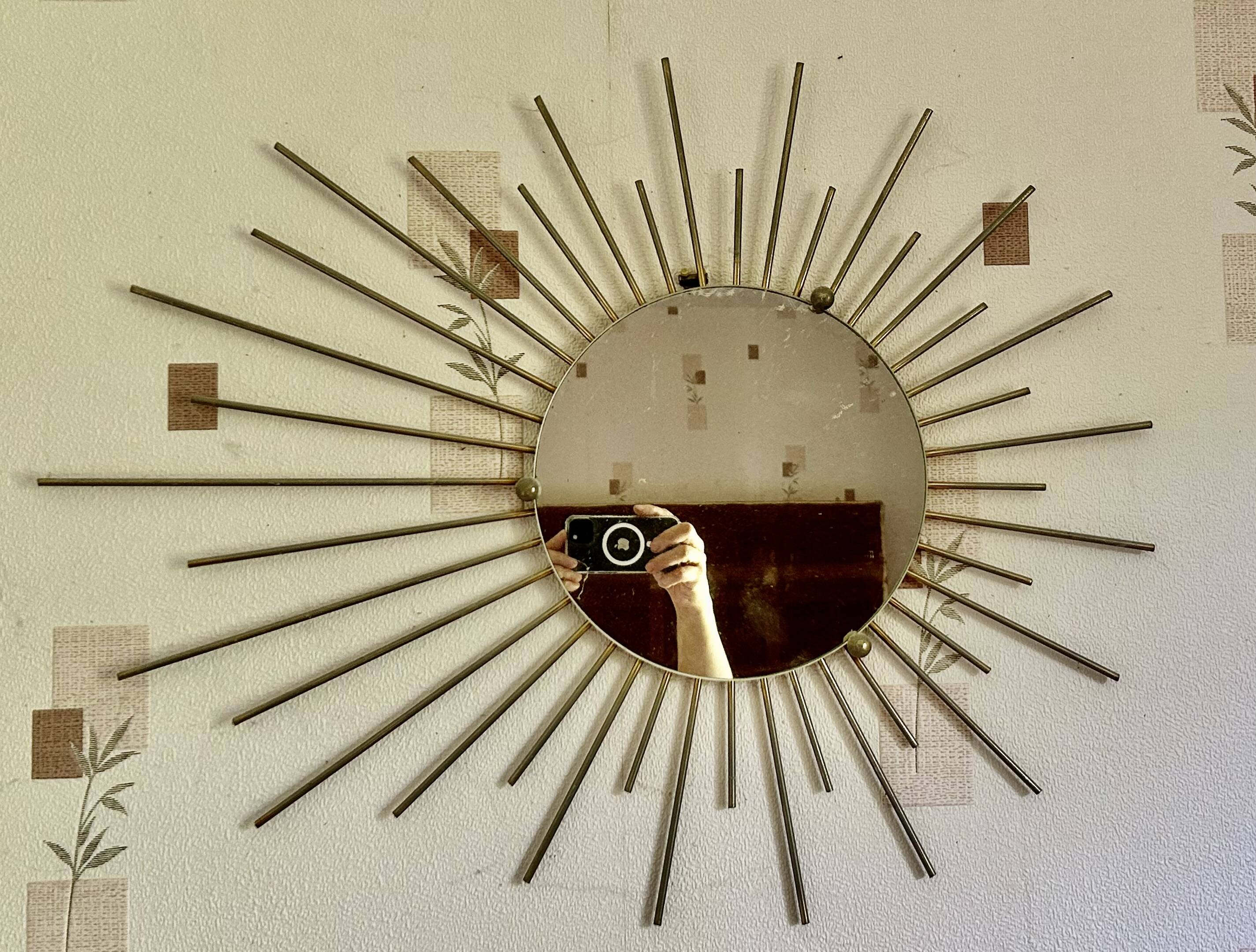 Vintage 1960s Sun Mirror in Gold Metal 73 x 58 cm