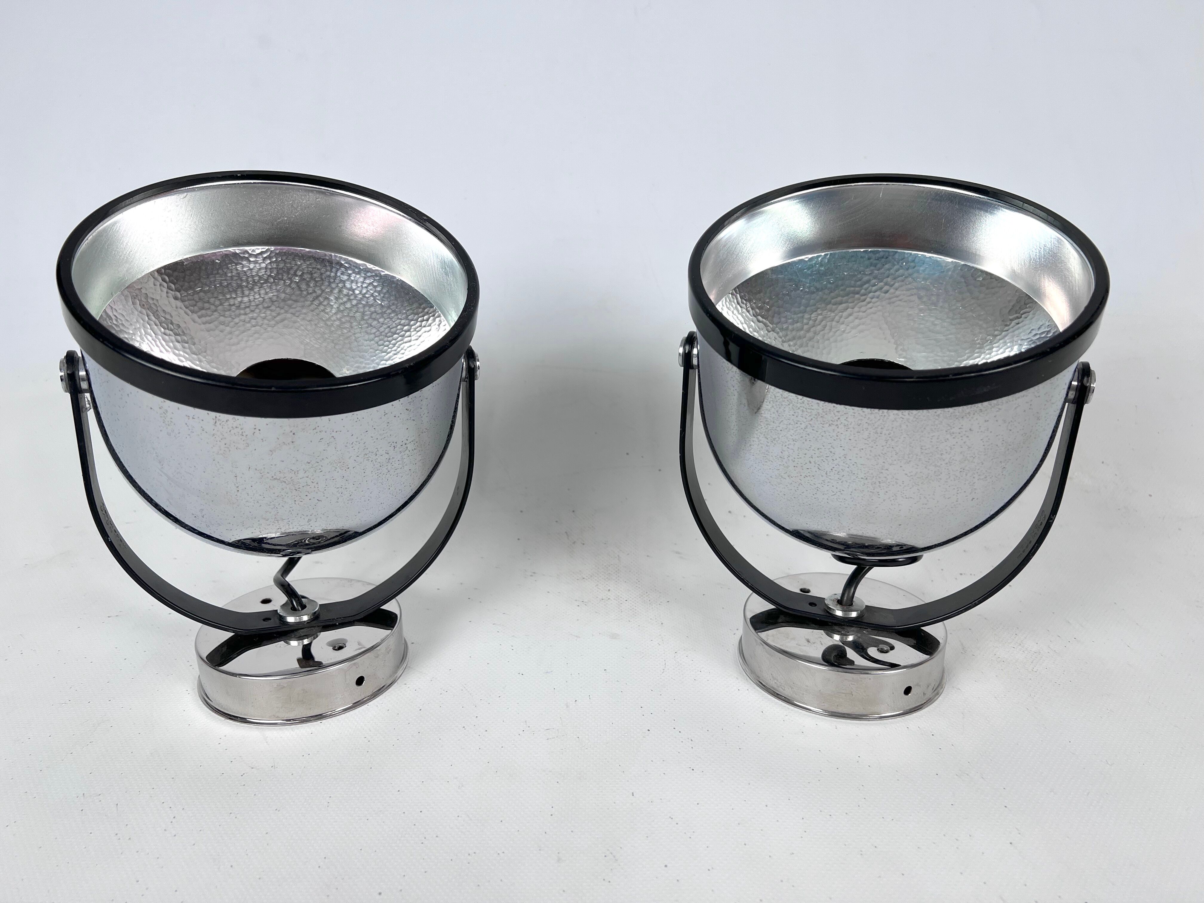 Paire d'appliques orientables Gae Aulenti pour Stilnovo, Italie des années 1970
