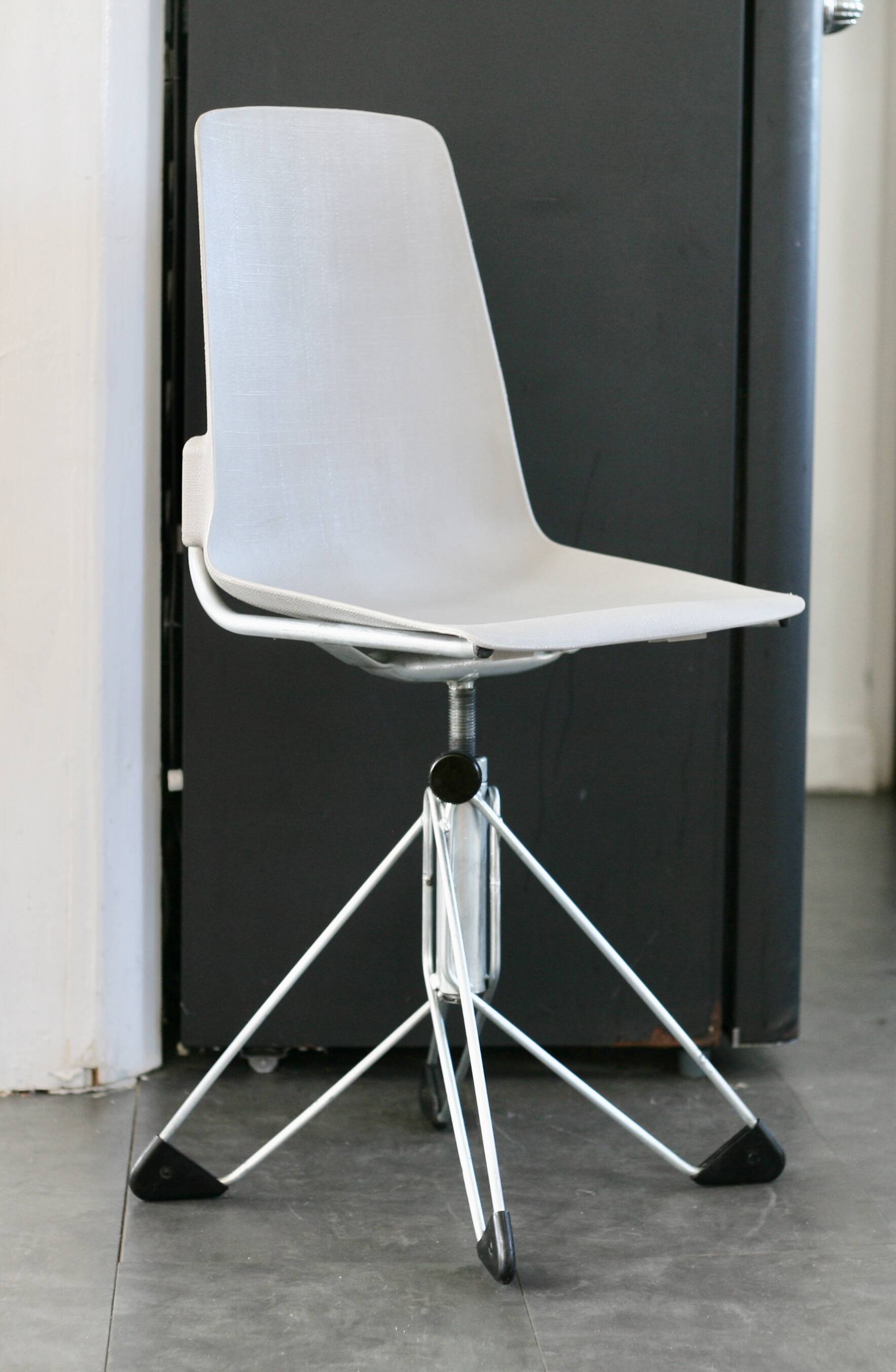 "Space Age" swivel chair, France, 1960s