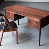 Writing desk designed by Arne Vodder