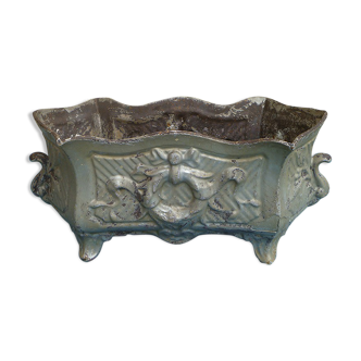 Jardinière  ancienne  en  fonte