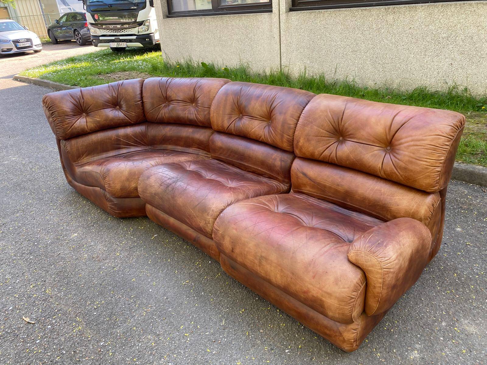 Modular brown leather canapé from Cognac, Italy, 1970.