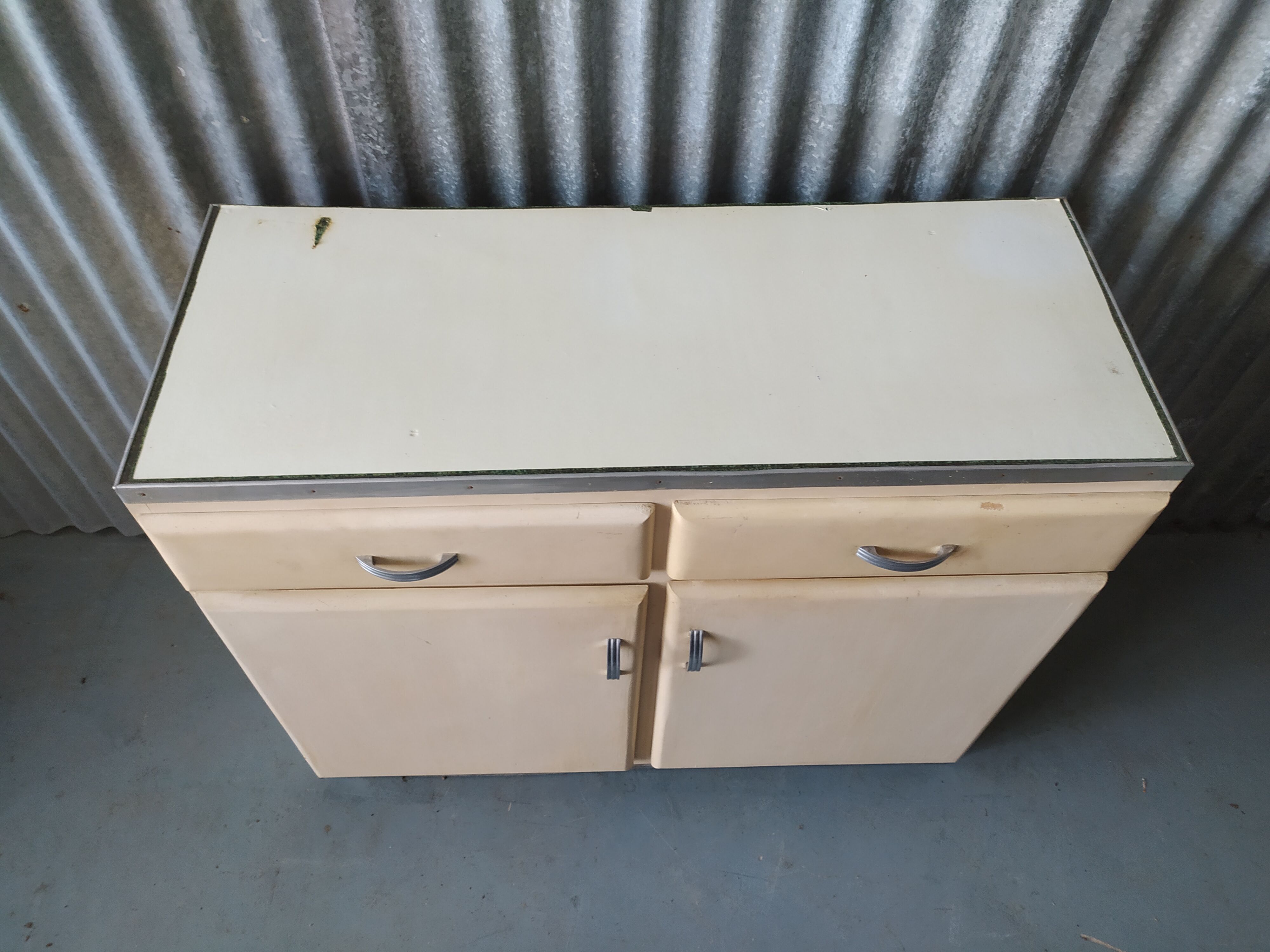 Vintage mado low buffet