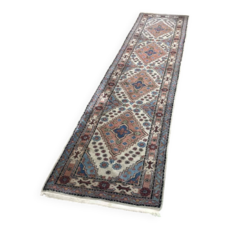 Handmade wool Iranian carpet - 3m30x70cm