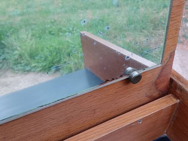 Vintage Scandinavian-style dressing table and chest of drawers by Claude Vassal, available at Magasins Pilotes.