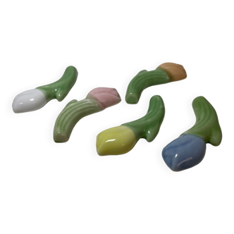 Ceramic knife holders