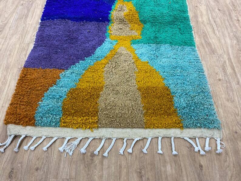 Colorful Moroccan wool rug 250cm x 150cm