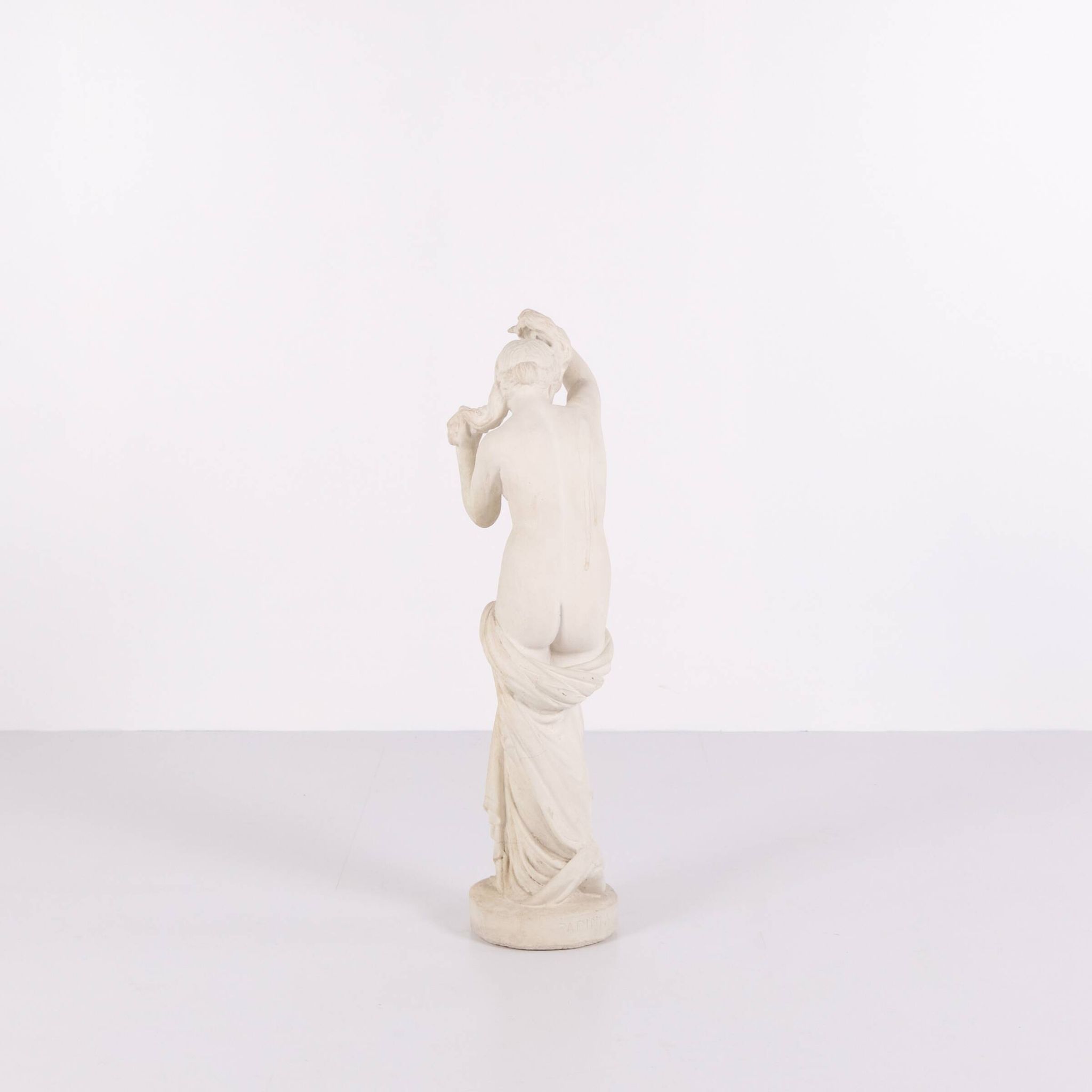 Sculpture – Female figure – Partially undressed – Biscuit porcelain – 1920s – Rare size
